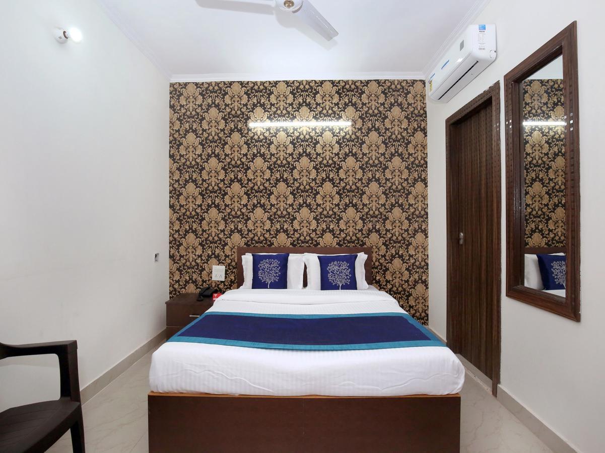 Oyo 10075 Hotel Kaydee Amritsar Extérieur photo
