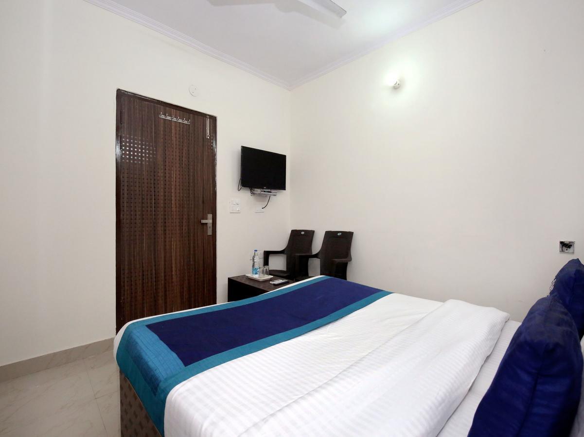 Oyo 10075 Hotel Kaydee Amritsar Extérieur photo