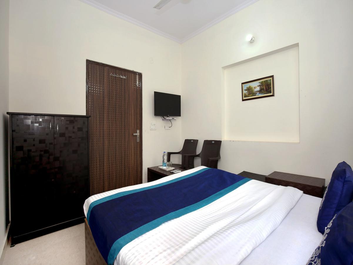 Oyo 10075 Hotel Kaydee Amritsar Extérieur photo