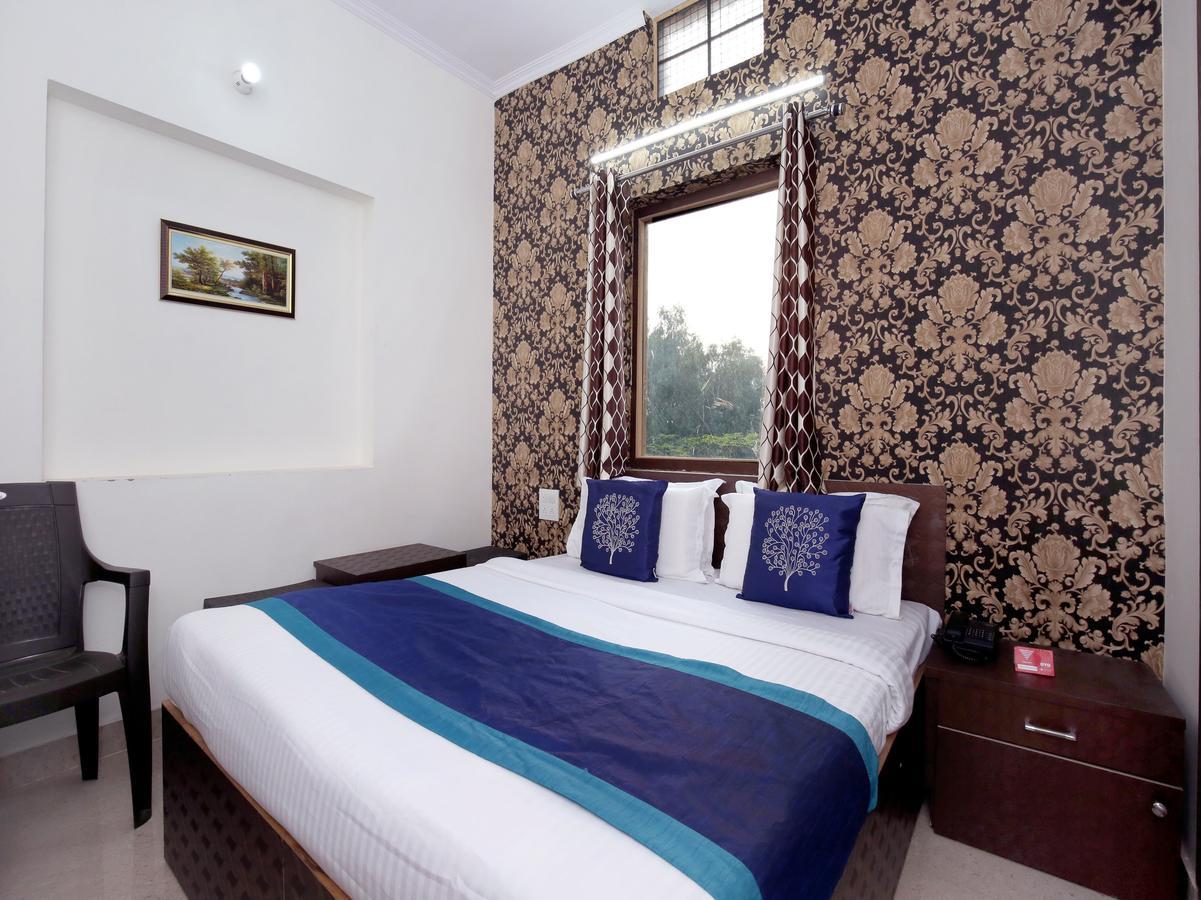 Oyo 10075 Hotel Kaydee Amritsar Extérieur photo